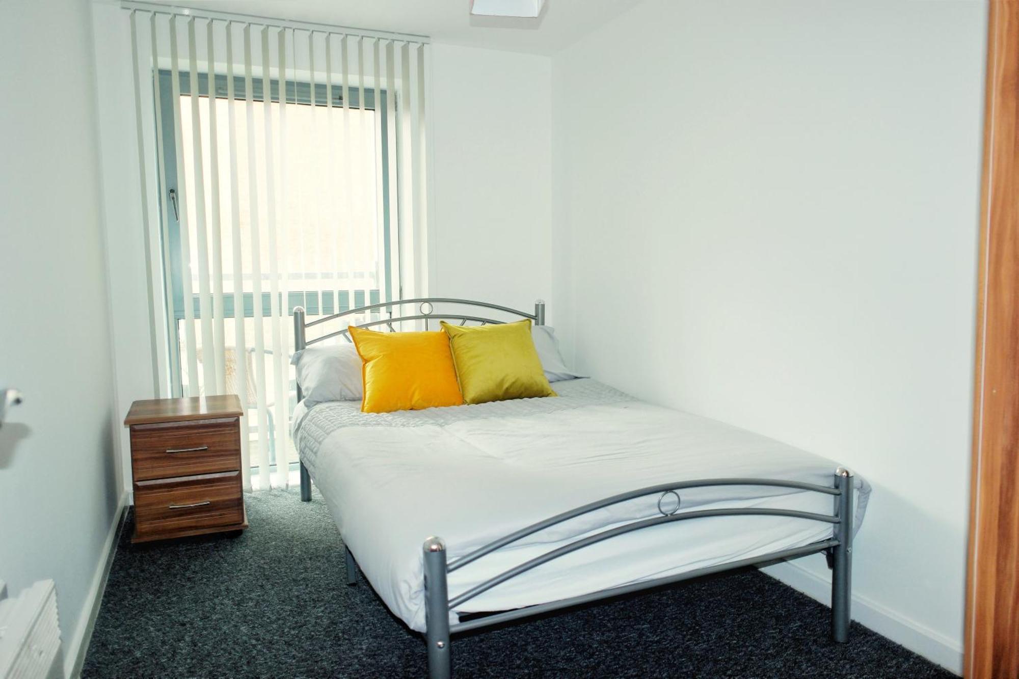 2 Bed Ensuite With Balcony And Free Onsite Secure Parking Manchester Zewnętrze zdjęcie